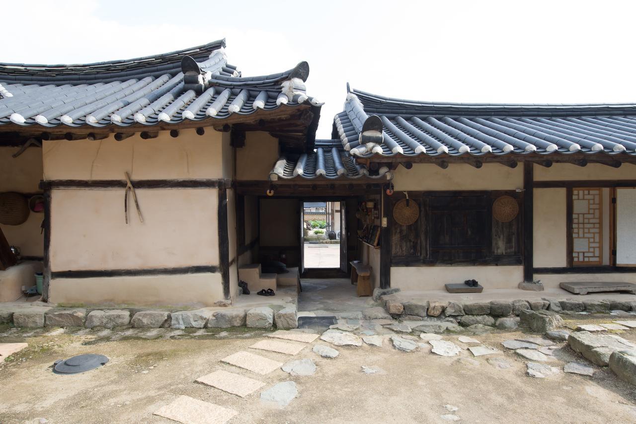 Chalbanggong Jongtaek Hotel Cheongsong Екстериор снимка